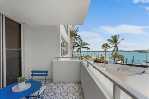 11 Island Avenue Miami Beach FL 33139