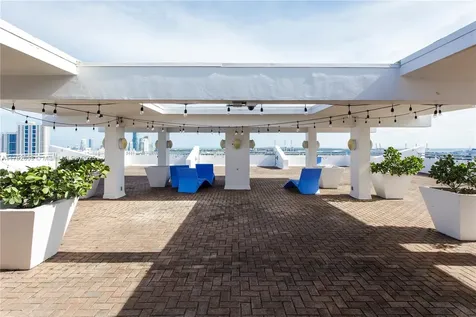 11 Island Avenue Miami Beach FL 33139