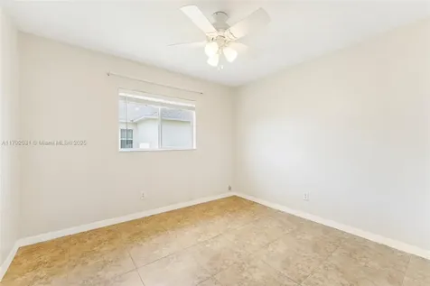 2716 SW 2nd Lane Cape Coral FL 33991
