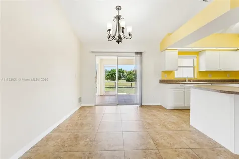 2716 SW 2nd Lane Cape Coral FL 33991