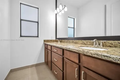 1291 SW 113th Way Pembroke Pines FL 33025