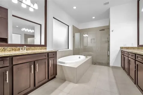 1291 SW 113th Way Pembroke Pines FL 33025