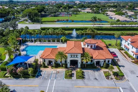 1291 SW 113th Way Pembroke Pines FL 33025