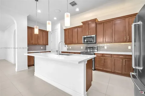 1291 SW 113th Way Pembroke Pines FL 33025