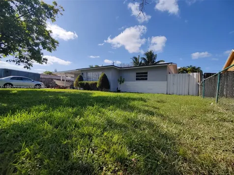 5331 SW 57th Court Davie FL 33314