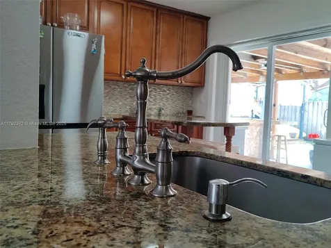 5331 SW 57th Court Davie FL 33314