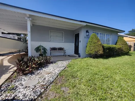 5331 SW 57th Court Davie FL 33314