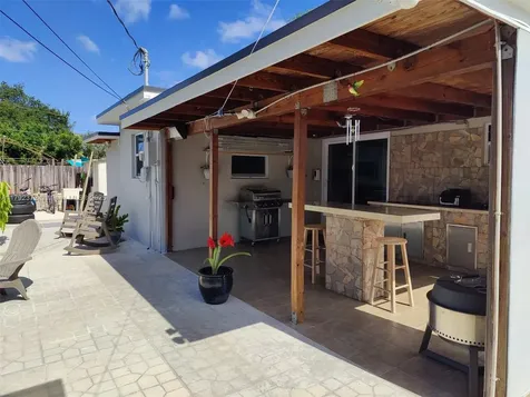 5331 SW 57th Court Davie FL 33314
