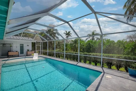 16840 SW 87th Avenue Palmetto Bay FL 33157