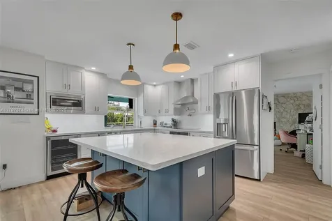 16840 SW 87th Avenue Palmetto Bay FL 33157