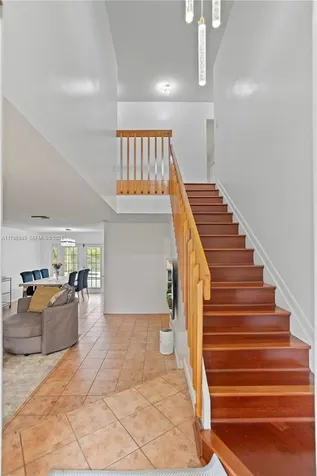 1051 SW 95th Terrace Pembroke Pines FL 33025