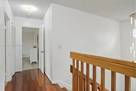 1051 SW 95th Terrace Pembroke Pines FL 33025