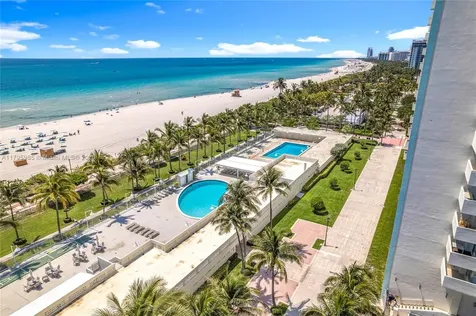 2899 Collins Avenue Miami Beach FL 33140