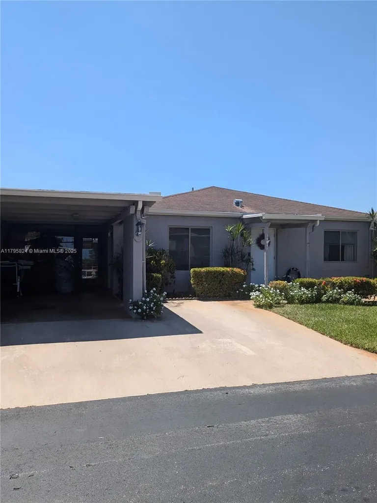 14741 Wildflower Lane Delray Beach FL 33446