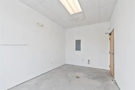 1480 NE 131st Street North Miami FL 33161