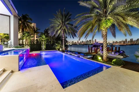 441 N Hibiscus Drive Miami Beach FL 33139