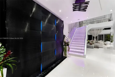 441 N Hibiscus Drive Miami Beach FL 33139