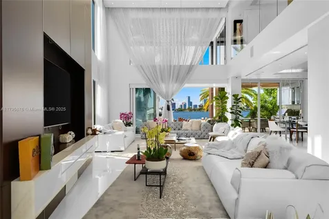 441 N Hibiscus Drive Miami Beach FL 33139