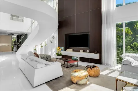 441 N Hibiscus Drive Miami Beach FL 33139