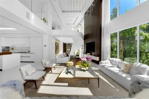 441 N Hibiscus Drive Miami Beach FL 33139