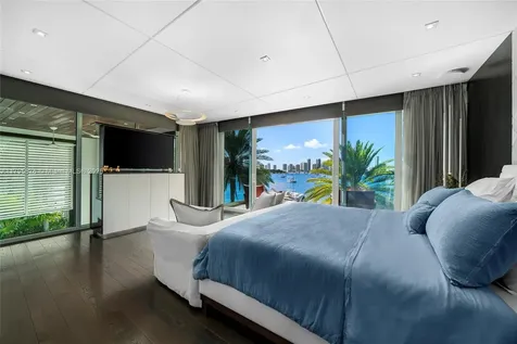 441 N Hibiscus Drive Miami Beach FL 33139