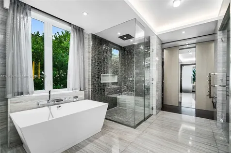 441 N Hibiscus Drive Miami Beach FL 33139
