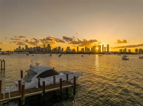 441 N Hibiscus Drive Miami Beach FL 33139