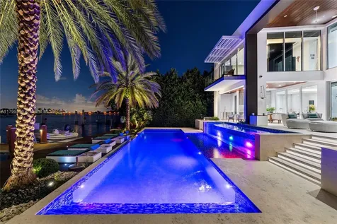 441 N Hibiscus Drive Miami Beach FL 33139