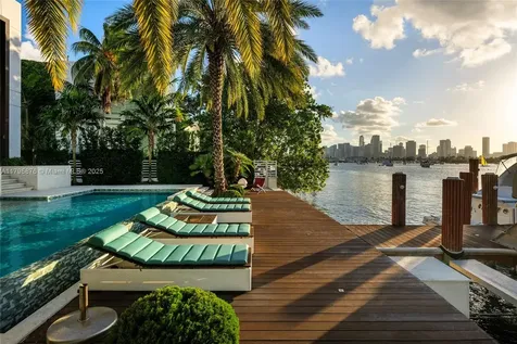 441 N Hibiscus Drive Miami Beach FL 33139