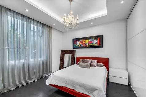 441 N Hibiscus Drive Miami Beach FL 33139