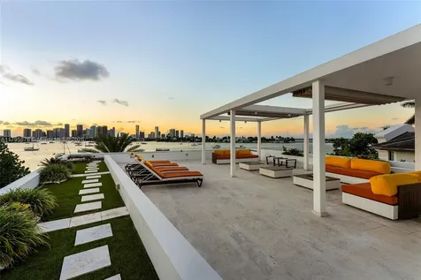 441 N Hibiscus Drive Miami Beach FL 33139