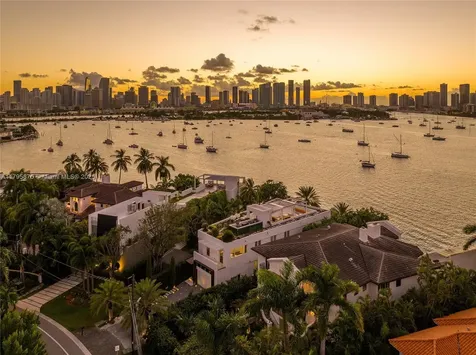 441 N Hibiscus Drive Miami Beach FL 33139