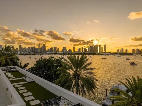 441 N Hibiscus Drive Miami Beach FL 33139