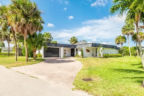 5715 Bayberry Lane Tamarac FL 33319
