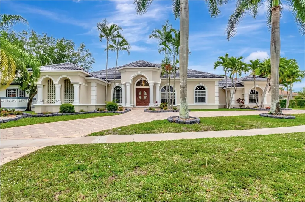2296 Greenview Cove Drive Wellington FL 33414