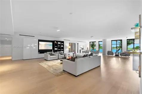 7025 Fisher Island Drive Miami Beach FL 33109