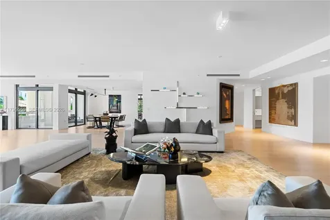 7025 Fisher Island Drive Miami Beach FL 33109