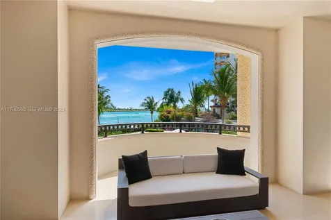 7025 Fisher Island Drive Miami Beach FL 33109