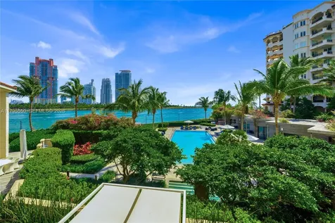 7025 Fisher Island Drive Miami Beach FL 33109
