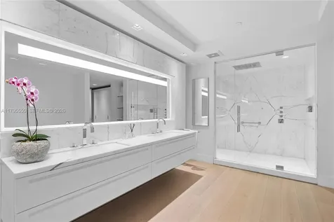 7025 Fisher Island Drive Miami Beach FL 33109