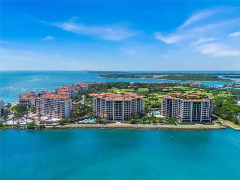 7025 Fisher Island Drive Miami Beach FL 33109