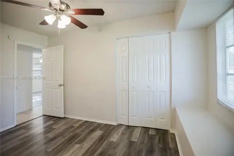 323 NE Midfield Lane Port St. Lucie FL 34983