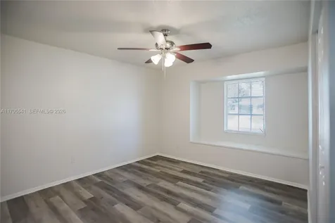 323 NE Midfield Lane Port St. Lucie FL 34983