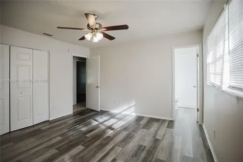 323 NE Midfield Lane Port St. Lucie FL 34983