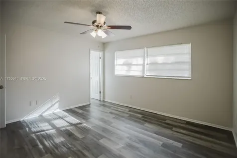 323 NE Midfield Lane Port St. Lucie FL 34983