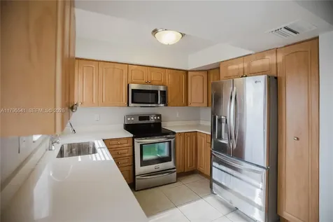 323 NE Midfield Lane Port St. Lucie FL 34983