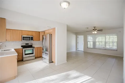 323 NE Midfield Lane Port St. Lucie FL 34983