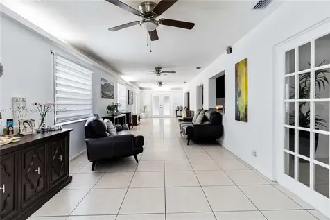1920 SW 68th Avenue Plantation FL 33317