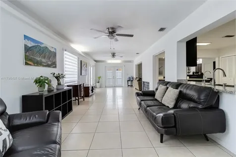 1920 SW 68th Avenue Plantation FL 33317