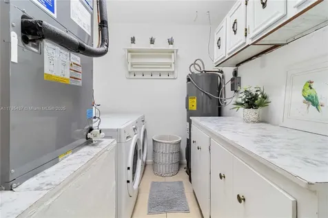 1920 SW 68th Avenue Plantation FL 33317